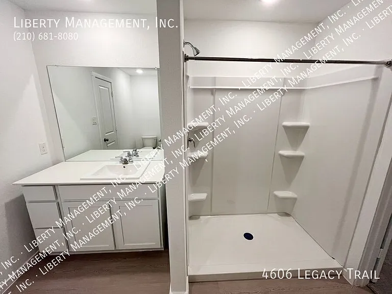 4606 Legacy Point — Photo 27