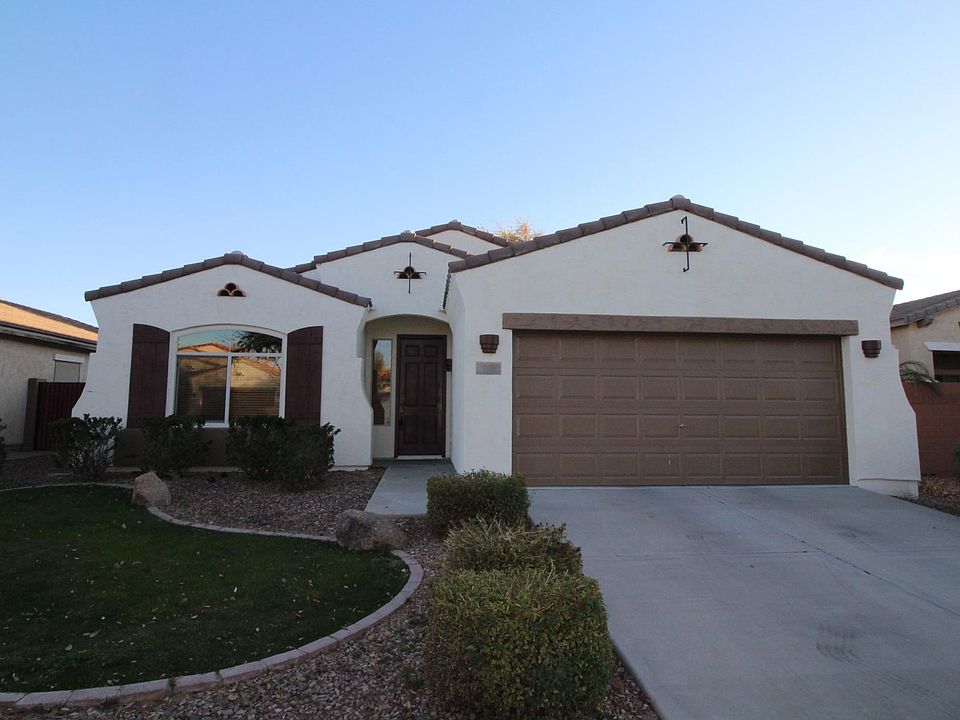 1st image of 937 E La Costa Pl
