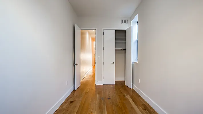 Rented by Nooklyn NYC LLC | media 6