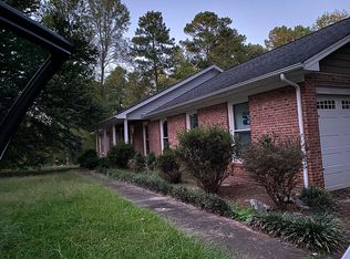 325 Roger Dr, Salisbury, NC 28147