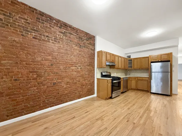 501 12th Street image 3 of 11