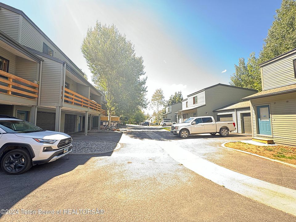 1st image of 668 Flat Creek Dr #668