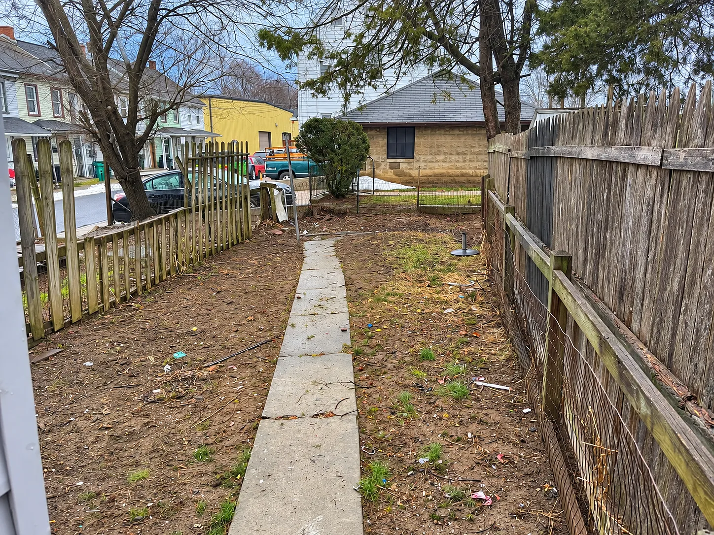 335 S 9th St — Photo 4