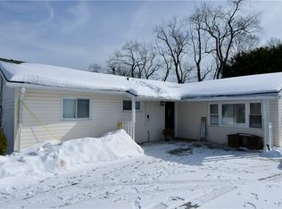 55 Dover Dr, Cranberry Township, PA 16066