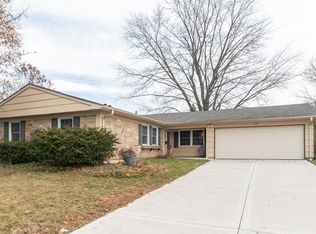 17 Tamworth Pl, Schaumburg, IL 60194