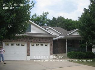 812 S Mohican Dr, Independence, MO 64056