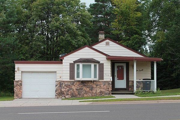 1st image of 520 W Cloverland Dr