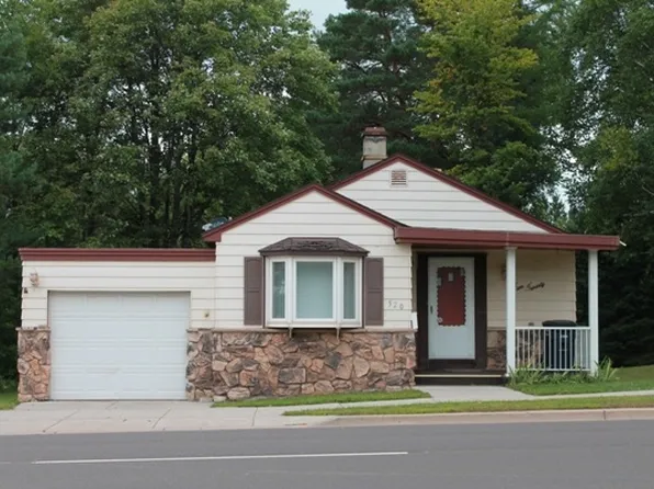 520 W Cloverland Dr, Ironwood, MI 49938