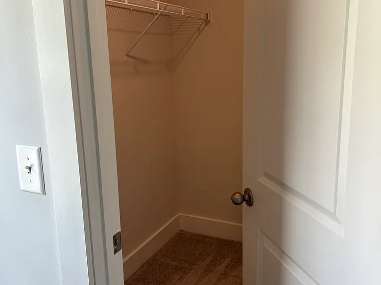 Walk in closet