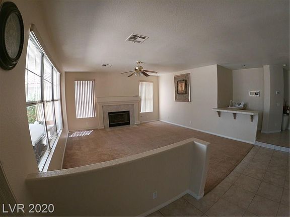 5th image of 3908 Windansea St