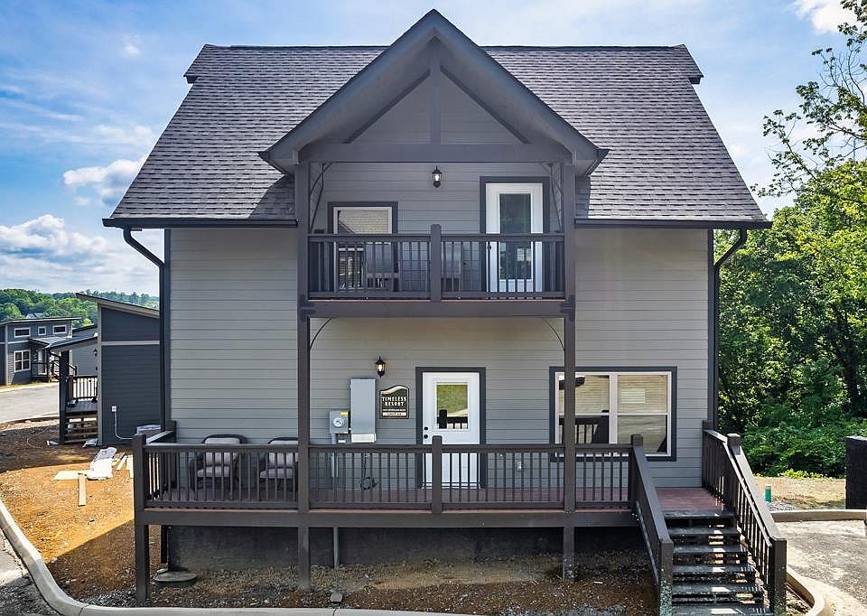 1st image of 1654 Veterans Blvd #24