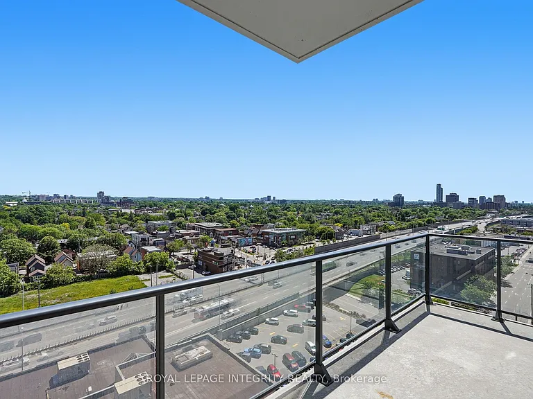 203 Catherine St #1203 — Photo 21