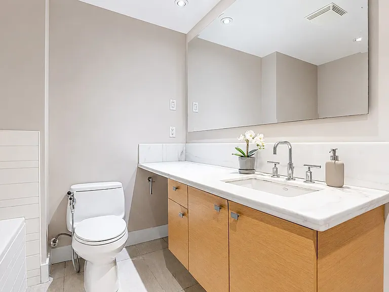 6015 Iona Dr #107 — Photo 19