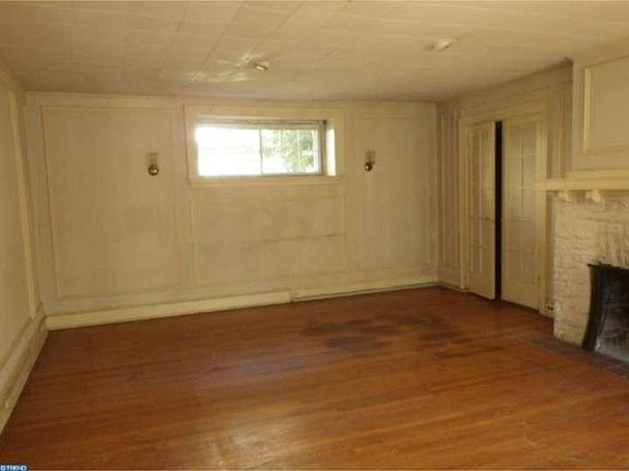 2nd image of 6240 Wissahickon Ave
