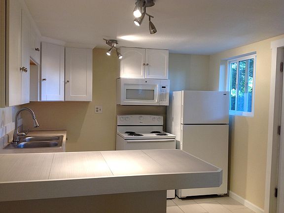 3rd image of 14021 6th Ave S