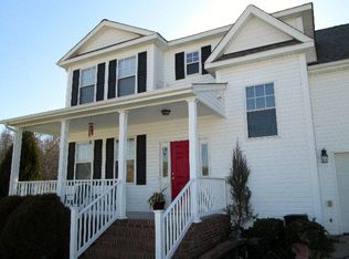 105 Matthews Dr, Elizabeth City, NC 27909