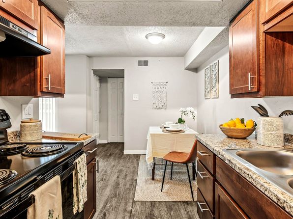 85 Scotland Rd UNIT D-3
