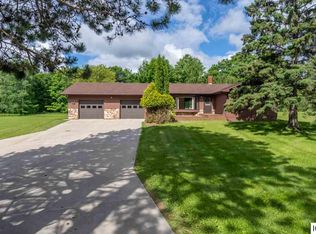 21987 Airport Rd, Grand Rapids, MN 55744