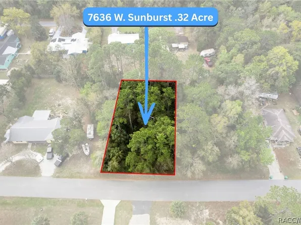 7636 W Sunburst Ln, Homosassa, FL 34448