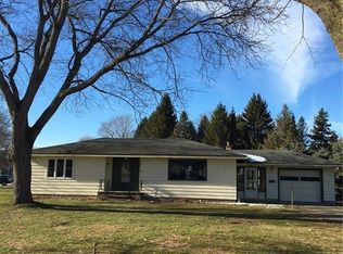 14 Glenwood Dr, Arcade, NY 14009