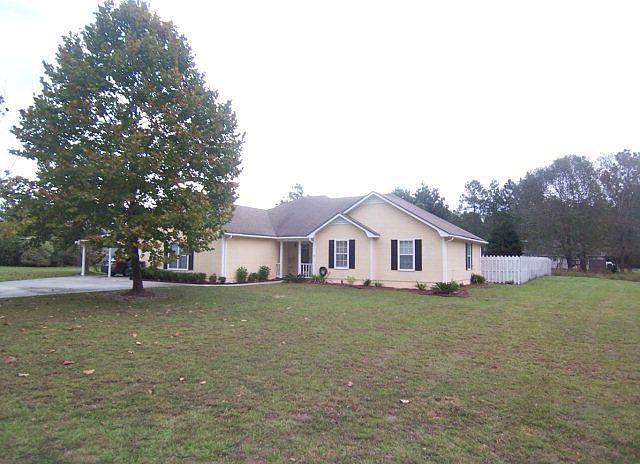 1st image of 3808 Stratford Cir