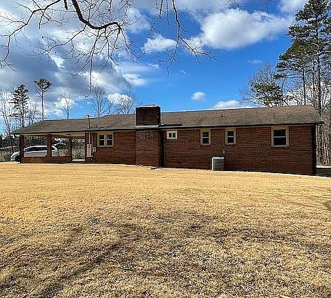 5th image of 1054 King Billings Rd