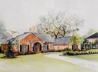 1070 Shady Oaks Dr, Dubuque, IA 52003