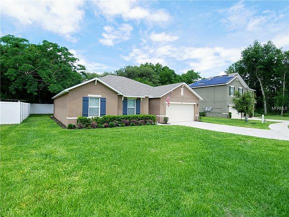 2nd image of 2604 Summerglen Ln