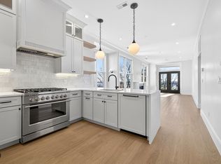 427 E 6th St FLOOR 2, Boston, MA 02127