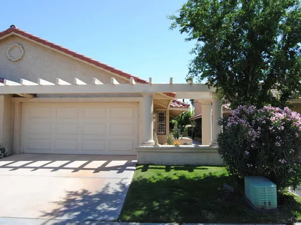 41444 Woodhaven Dr E, Palm Desert, CA 92211