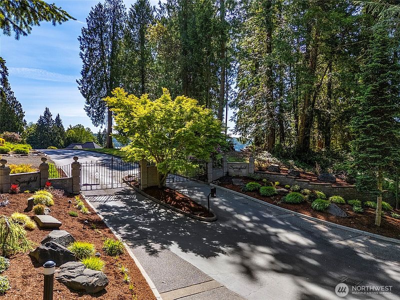 3rd image of 13510 79th Ave Ct NW