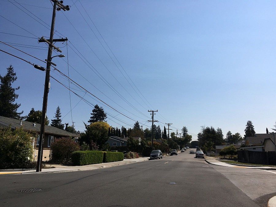 2nd image of 3569 Christensen Ln