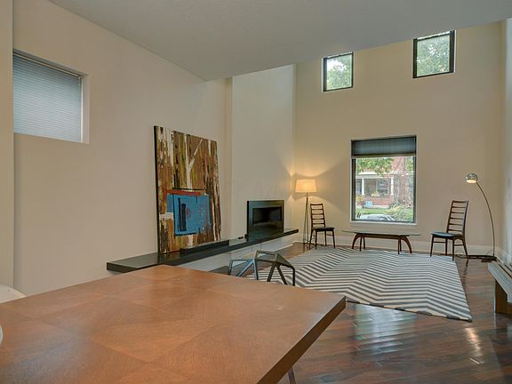 5th image of 74 Auburn Ave