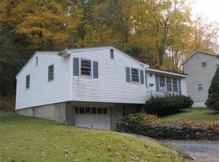 1354 Hamilton Ave, Waterbury, CT 06706