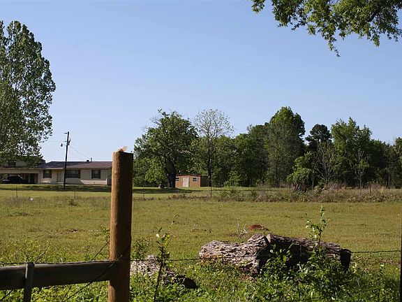 3rd image of 13973 State Highway 154 E