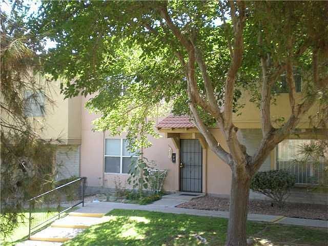 1st image of 210 Paso Noble Dr