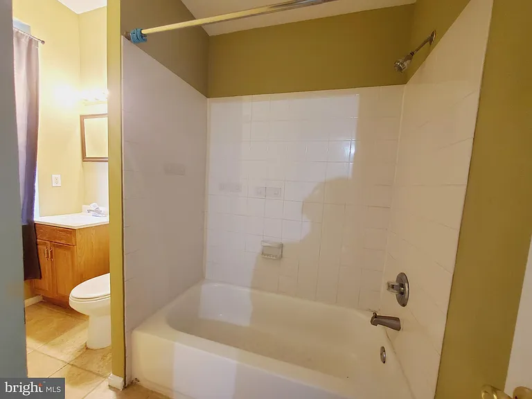 1131 N Gilmor St #2 — Photo 17