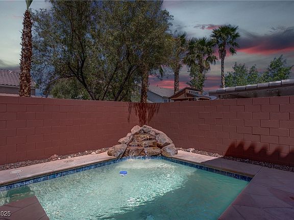2nd image of 214 Bella Matese Ave