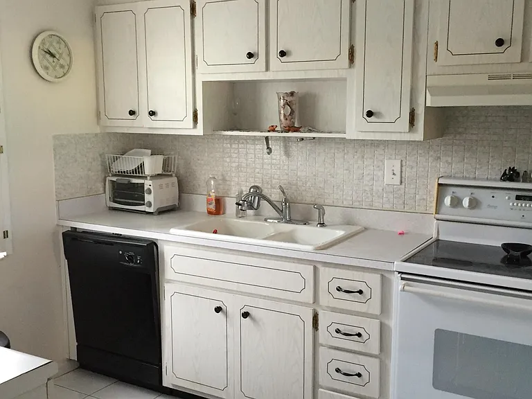 1800 Brantley Rd #J1 — Photo 4
