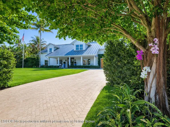 8389 SE Woodcrest Pl, Hobe Sound, FL 33455