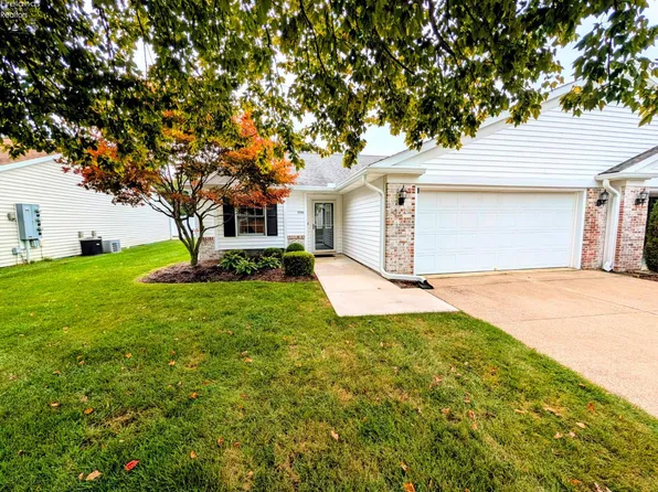 206 Lisa Ann Dr, Huron, OH 44839