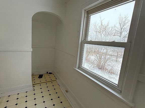 5th image of 14622 Faircrest St