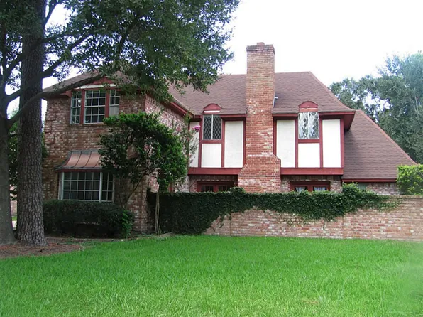 11726 Gardenglen Dr, Houston, TX 77070