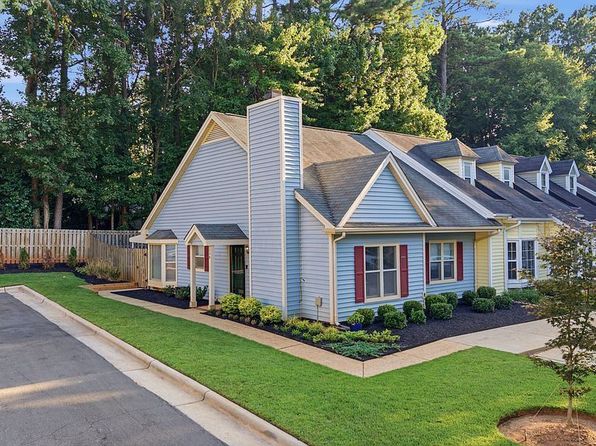139 Village Green Trl