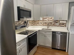 10630 Provincial Dr APT B, Manassas, VA 20109