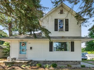 302 E Grant St, Hastings, MI 49058