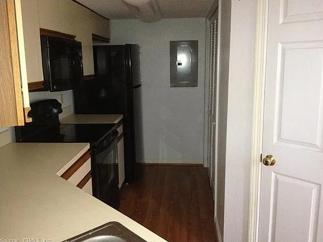 74 Carriage Crossing Ln #74 — Photo 3