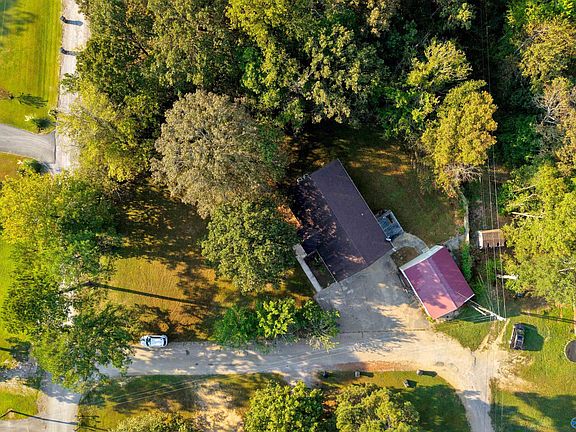 3rd image of 236 County Road 508