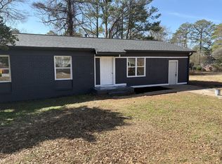 3 Central Park Ct, Newnan, GA 30263