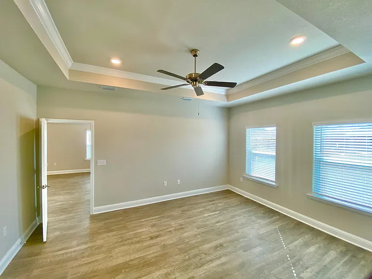 31720 Memphis Loop — Photo 12